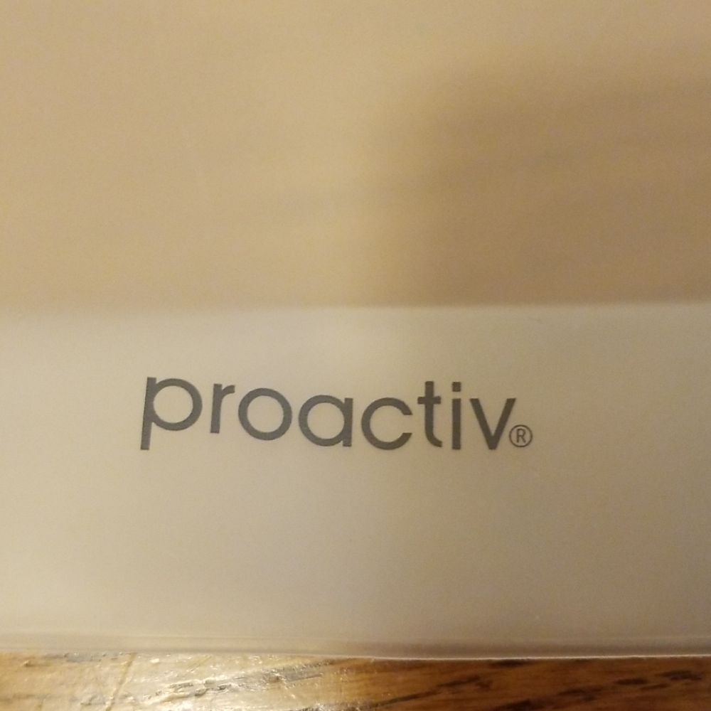 Proactiv Bag - Picture 3 of 3